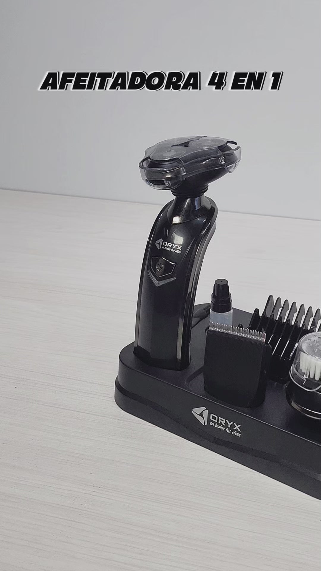 Afeitadora Inalámbrica 4 En 1 Recargable Corta Barba Cabello